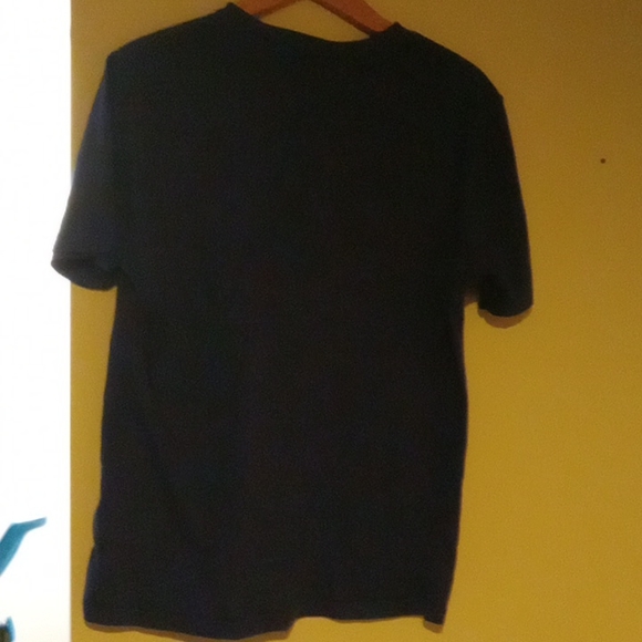 Bench Tshirt - Picture 3 of 4